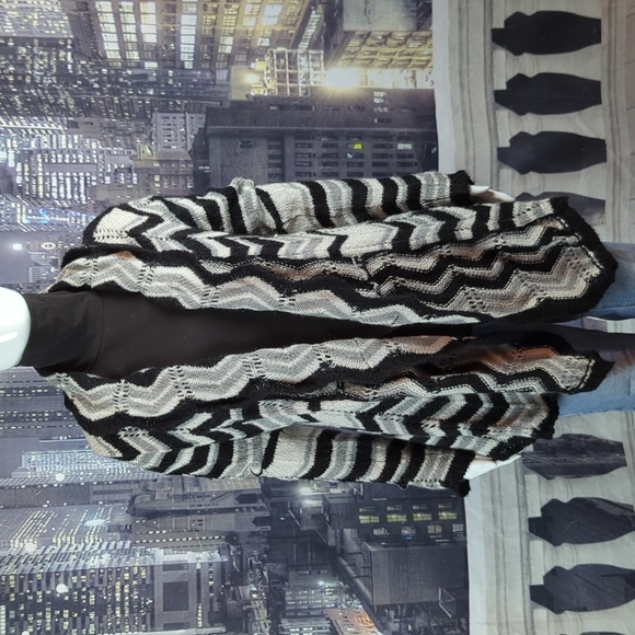 BCBG MaxAzria sz M Asymmetrical Knit  Wild Dove Combo Mohair Blend Sweater  NWT - Picture 2 of 7